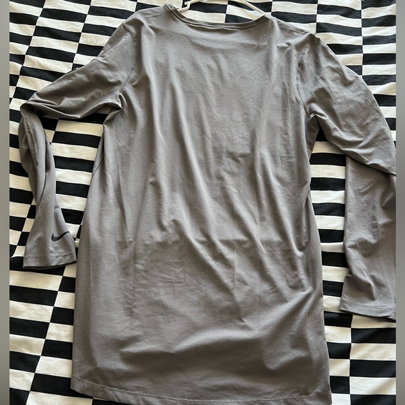 Men’s Long Nike Dri Fit Long Sleeve Grey - Picture 2 of 6